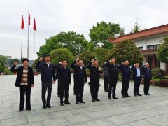 平江县委开展第二次专题学习