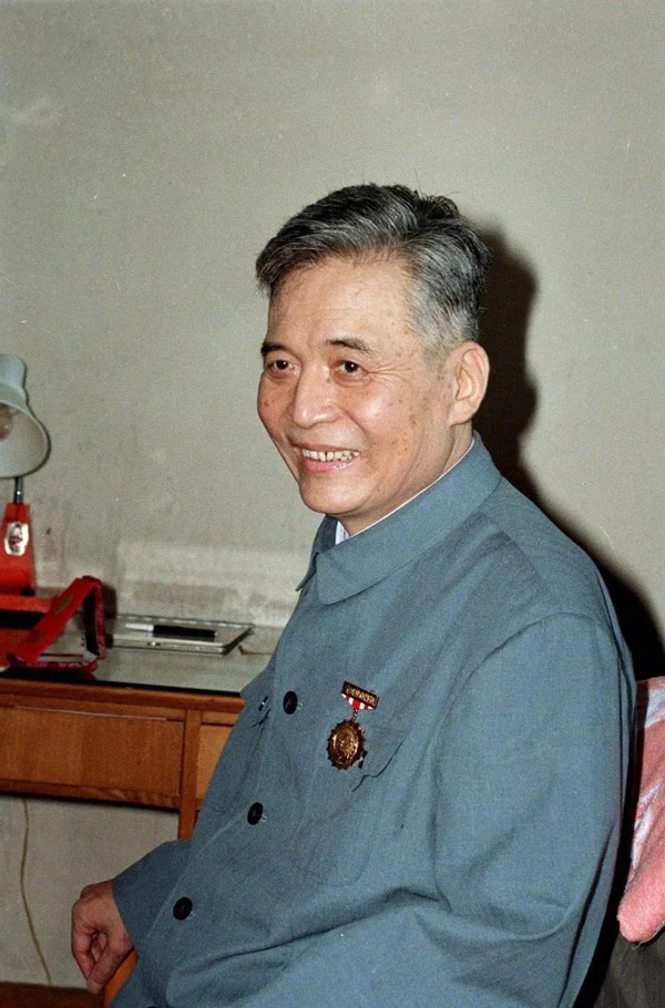 03.jpg