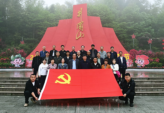 河南某村村委会主题教育培训班学员风采