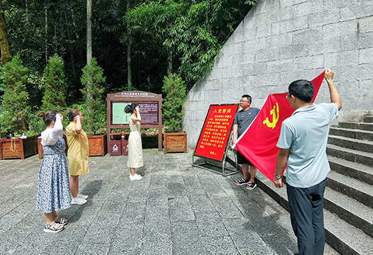 黑龙江某马克思主义学院教师实践教研活动掠影